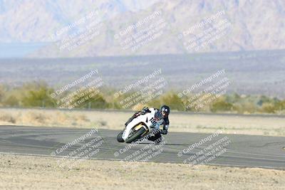 media/Jan-22-2023-CVMA (Sun) [[66d43cdebf]]/Race 11 Stock 1000 Shootout/